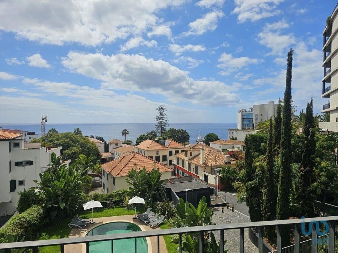 200m² Hotel in Funchal, Portugal No. 133469