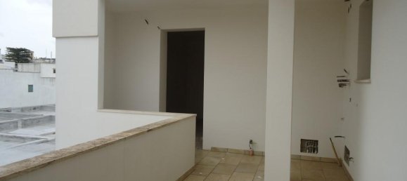 4 rooms Penthouse in Parabita, Italy No. 231054 3