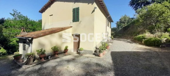 7 rooms House in Montevarchi, Italy No. 139445 2