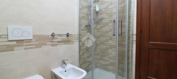 4 bedrooms Apartment in Ascoli Piceno, Italy No. 377903 18