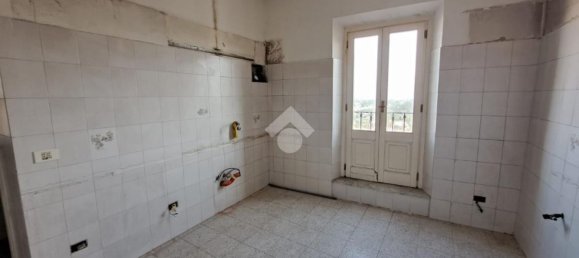 6 rooms Apartment in Frosinone, Italy No. 285959 14