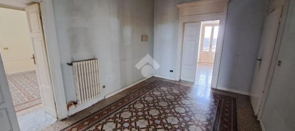 6 rooms Apartment in Frosinone, Italy No. 285959 7