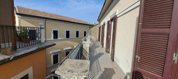 6 rooms Apartment in Frosinone, Italy No. 285959 29