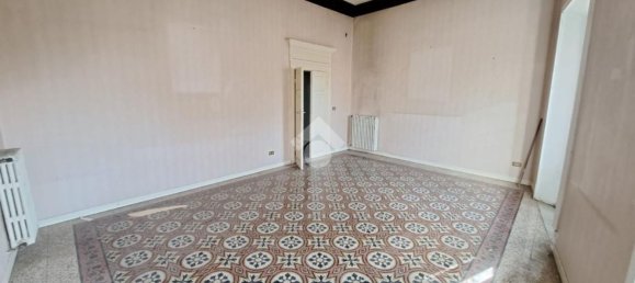 6 rooms Apartment in Frosinone, Italy No. 285959 49