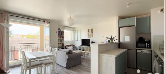 2 bedrooms Apartment in Limeil-Brevannes, France No. 327937 2