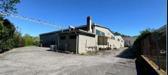 Almacén en Sirone, Italy 3629 m² No. 164008 2