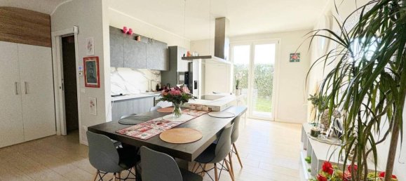 4 rooms Villa in Crema, Italy No. 37516 5