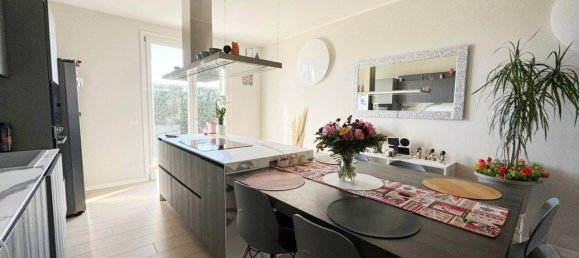 4 rooms Villa in Crema, Italy No. 37516 13