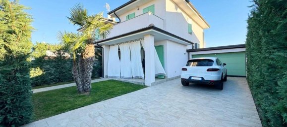 4 rooms Villa in Crema, Italy No. 37516 2