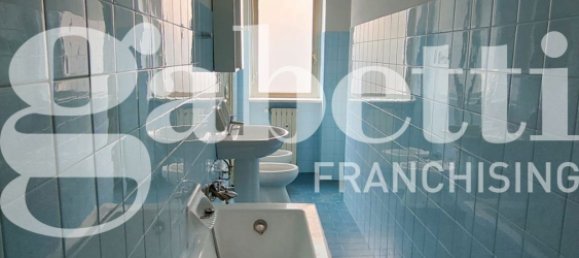 Apartamento de 2 dormitorios en Biella, Italy No. 154265 17