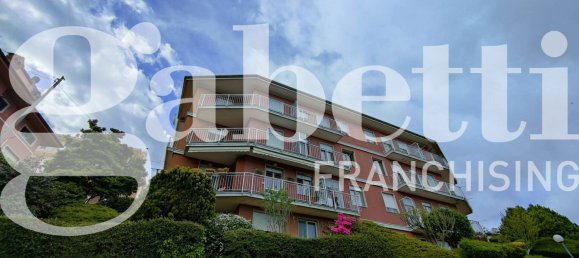 Apartamento de 2 dormitorios en Biella, Italy No. 154265 6