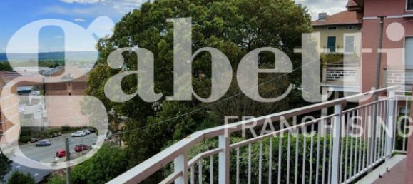 Apartamento de 2 dormitorios en Biella, Italy No. 154265 11