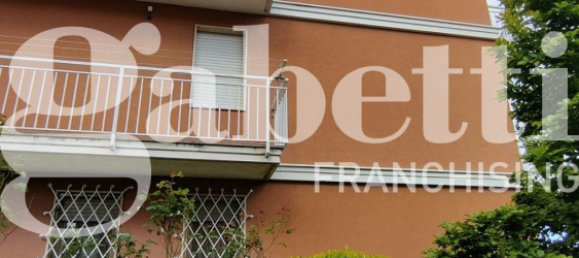 Apartamento de 2 dormitorios en Biella, Italy No. 154265 2