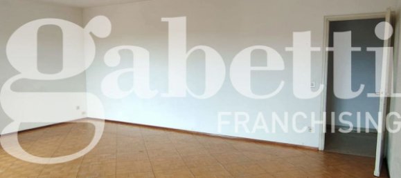 Apartamento de 2 dormitorios en Biella, Italy No. 154265 9