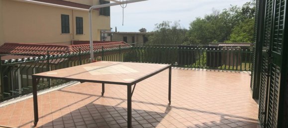 Villa de 4 habitaciónes en Giugliano in Campania, Italy No. 175590 10