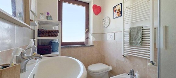 2 bedrooms Villa in Manziana, Italy No. 304074 18