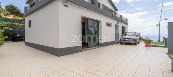 5 bedrooms House in Funchal, Portugal No. 146559 8