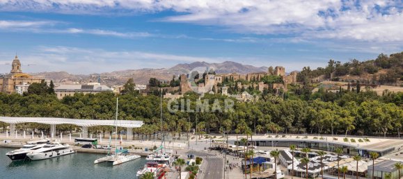 4 bedrooms Apartment in Malaga, Spain No. 182520 19