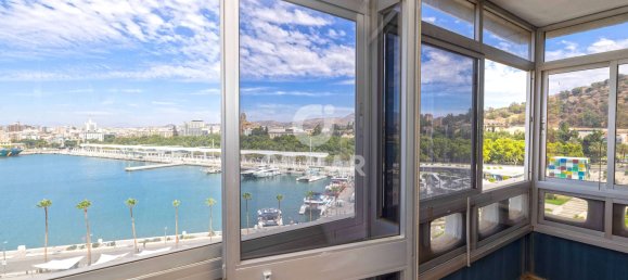 4 bedrooms Apartment in Malaga, Spain No. 182520 25