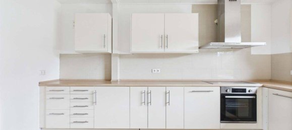 7 rooms Townhouse in Rotenburg, Germany No. 278258 2