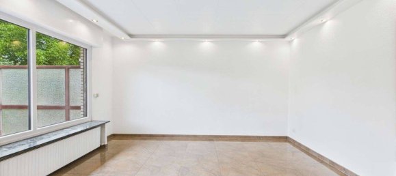 7 rooms Townhouse in Rotenburg, Germany No. 278258 4