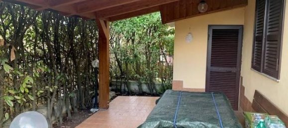 3 rooms House in Vinchiaturo, Italy No. 174026 5