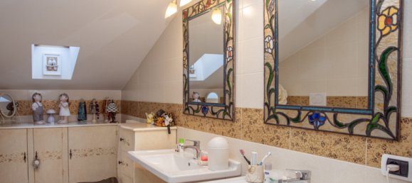 3 bedrooms Villa in Cerro Veronese, Italy No. 174638 18