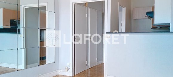 1 bedroom Apartment in Villejuif, France No. 188149 2