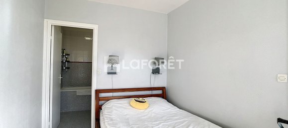 1 bedroom Apartment in Villejuif, France No. 188149 13