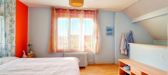 Дом с 4 спальнями в Понто-Комбо, Франция № 164182 12