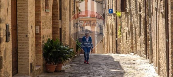 3 bedrooms Apartment in Bevagna, Italy No. 106441 10