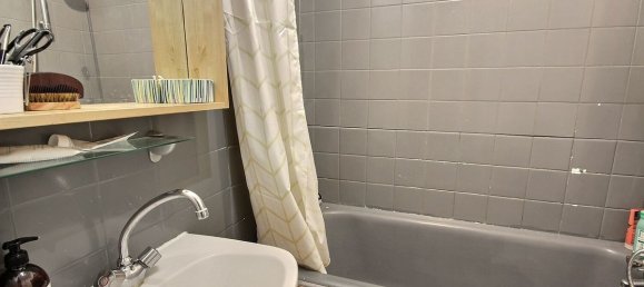 Apartamento de 2 dormitorios en Vanves, France No. 189538 4