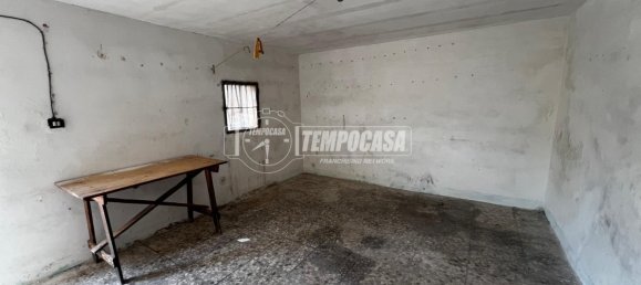 Замки и поместья с 5 комнатами в Corigliano d'Otranto, Италия № 275048 2