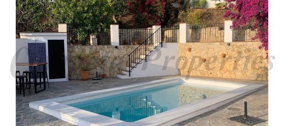 3 bedrooms House in Sayalonga, Spain No. 152706 14