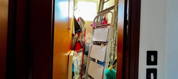 3 Schlafzimmer Wohnung in Varese, Italy, Nr. 341518 18