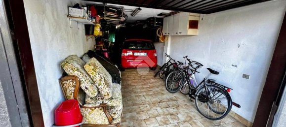 3 Schlafzimmer Wohnung in Varese, Italy, Nr. 341518 17