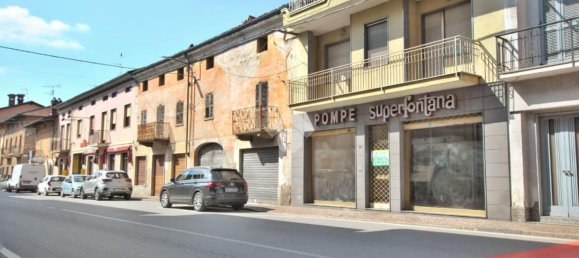  عقار تجاري في Borgo d'Ale, Italy 185متر مربع رقم 142032 2