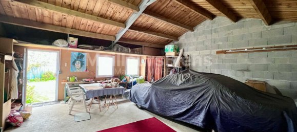 4 bedrooms House in La Roche-sur-Yon, France No. 96458 3