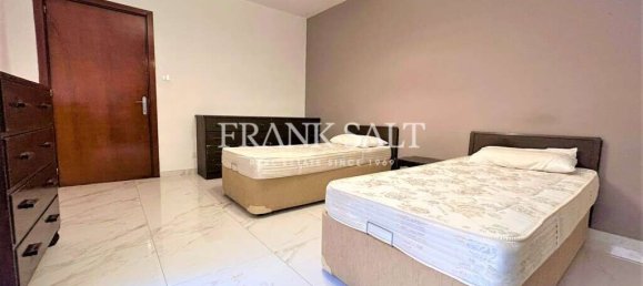 Квартира с 3 спальнями в Сент-Джулианс, Мальта № 4743 9