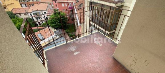 2 bedrooms Apartment in Ferrara, Italy No. 160106 7