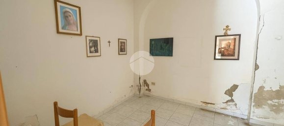 Apartamento de 2 dormitorios en Foggia, Italy No. 316215 5