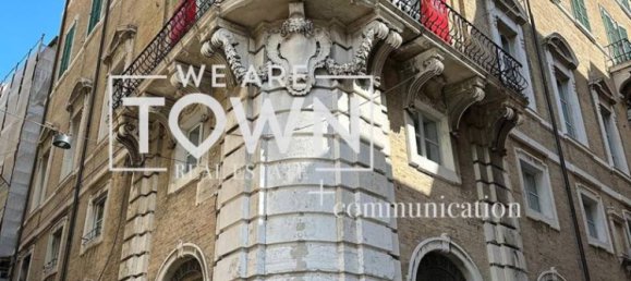 5-Zimmer Gewerbliche Immobilie in Ancona, Italy, Nr. 99148 10