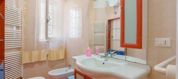 3 bedrooms Apartment in Taranto, Italy No. 372343 6