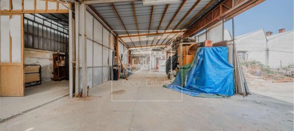 1657m² Warehouse in Turin, Italy No. 311012 46