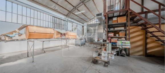 1657m² Warehouse in Turin, Italy No. 311012 29
