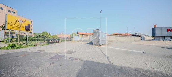 1657m² Warehouse in Turin, Italy No. 311012 6