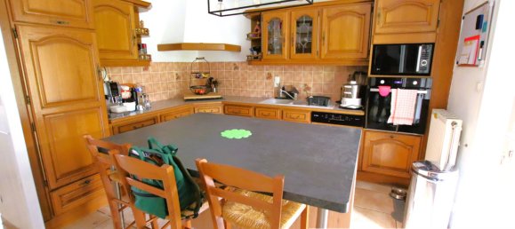 5 bedrooms House in Champhol, France No. 70022 6