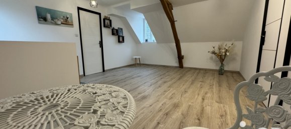 3 Schlafzimmer Haus in La Chapelle-sur-Loire, France, Nr. 68403 9