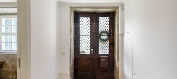 5 bedrooms Villa in Porto, Portugal No. 120144 19