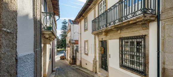 5 bedrooms Villa in Porto, Portugal No. 120144 16